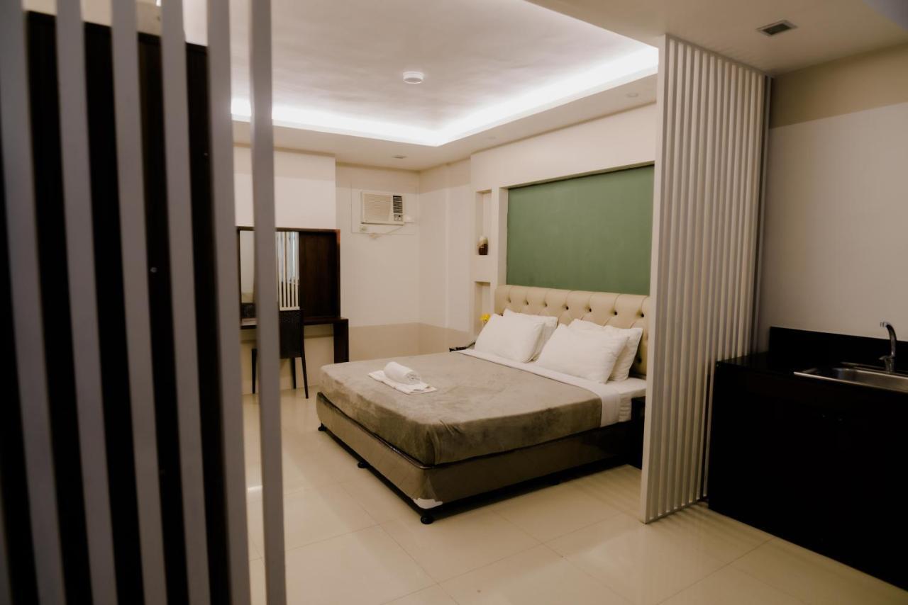 The Horizon Suites And Arcade General Santos City Экстерьер фото